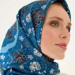 Dubbelzijdige twill-zijden hoofddoek petrol-turquoise – Gül Dantel, 90×90 cm
