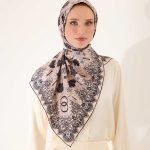 Gül Dantel Poederroze-Wit Dubbelzijdig Twill Zijden Hooffdoek