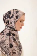 Dubbelzijdige twill-zijden hoofddoek poederroze-wit – Gül Dantel, 90×90 cm - Afbeelding 5