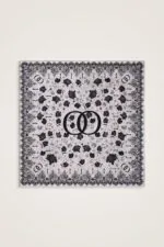 Dubbelzijdige twill-zijden hoofddoek poederroze-wit – Gül Dantel, 90×90 cm - Afbeelding 3