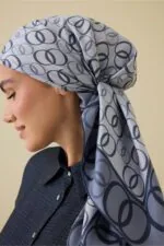 Twill-zijden hoofddoek indigo – Noor Yolu, 90×90 cm