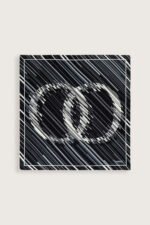 Yağmur Noor Zwart Tivil Zijden Hoofddoek - Afbeelding 2