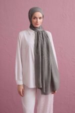 Güneş Dogarken Lightgrijze Ferah Tencel Sjaal - Afbeelding 2