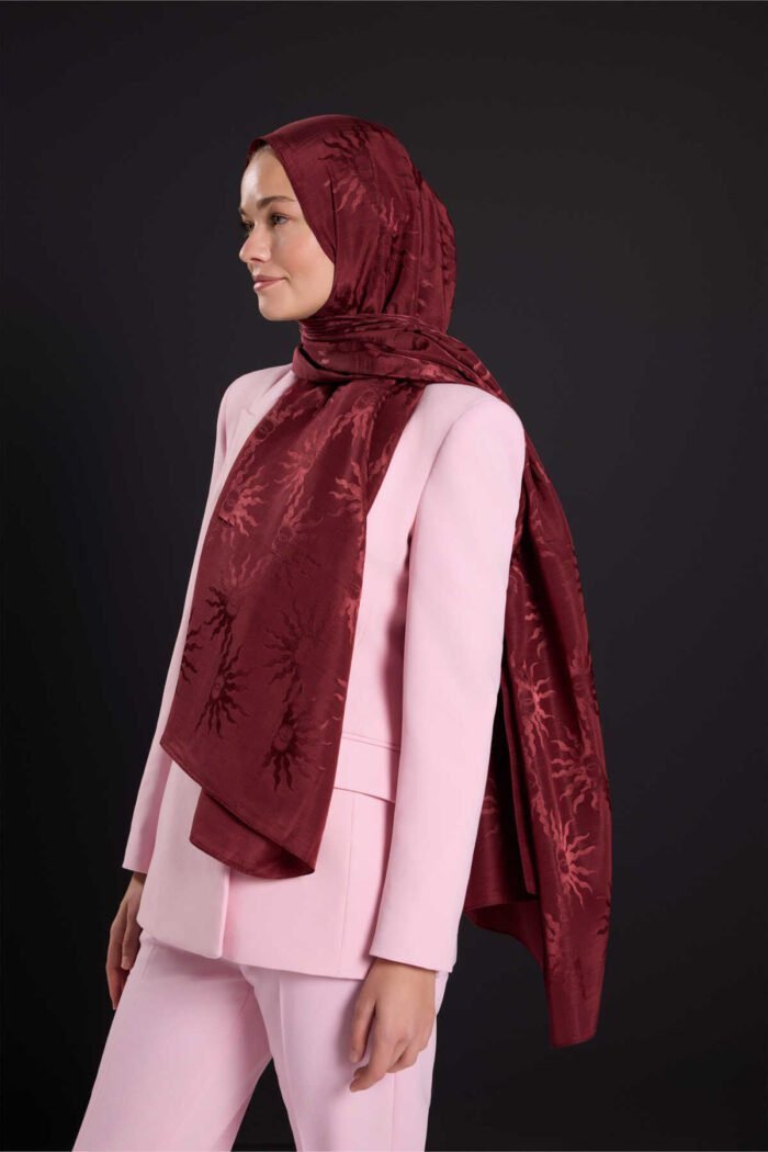 Gunes Dogarken Bordeaux Shiny Jacquard Sjaal - Afbeelding 3