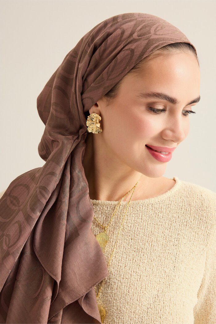 Dama Desen Lightbruin Naia Hoofddoek 95x95 - Afbeelding 2