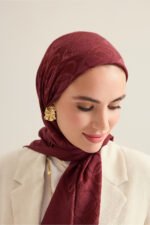 Dama Desen Bordeauxrood Naia Hoofddoek 95x95 - Afbeelding 2