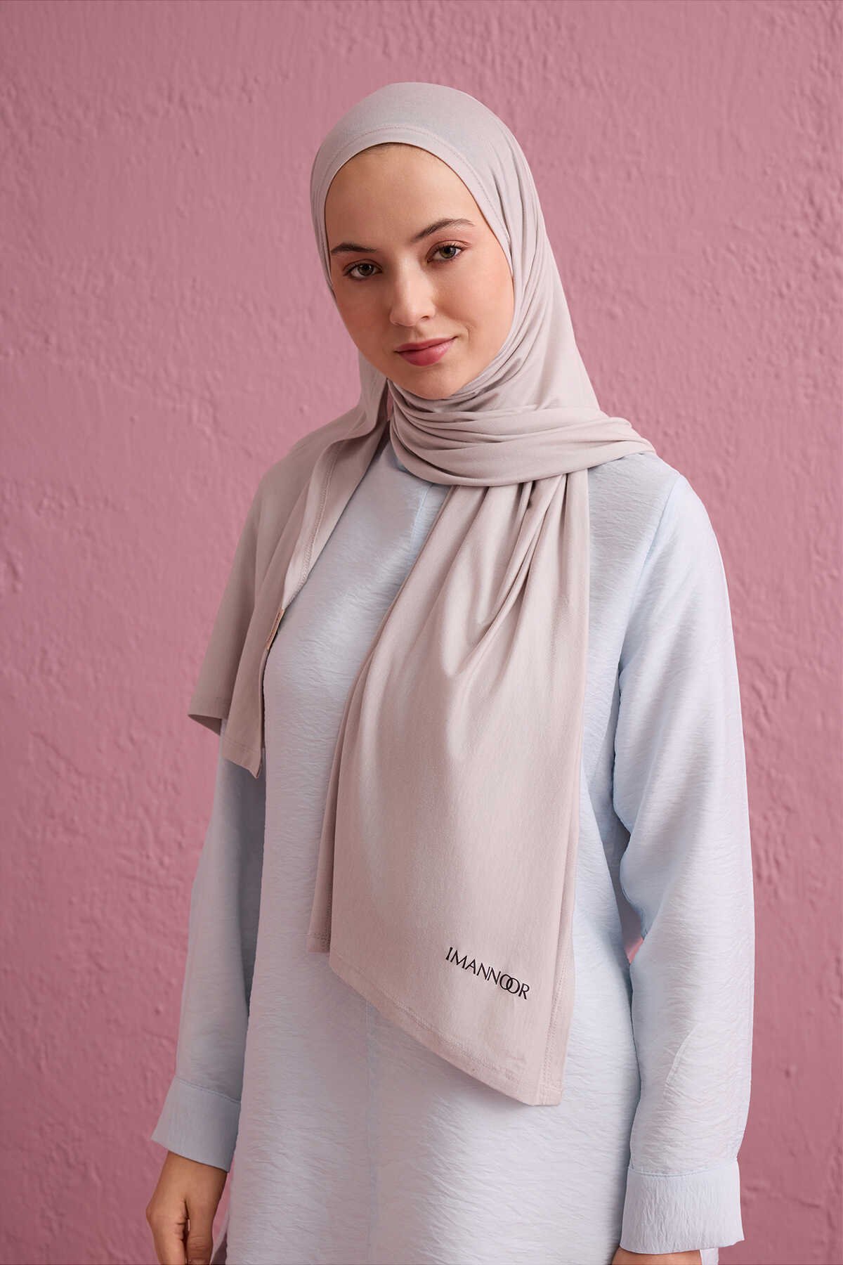 nude-colorway-acik-tas-rengi-supreme-sal-supreme-sal-imannoor-15817-46-B Nude colorway Light Steenkleur premium sjaal (70 x 180 cm) - Afbeelding 1